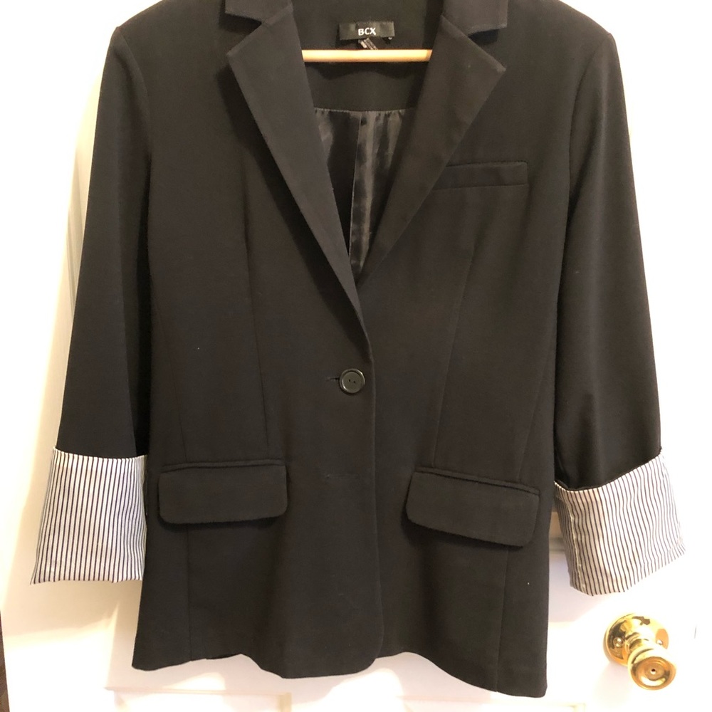 Jacket - Picture 2 of 2